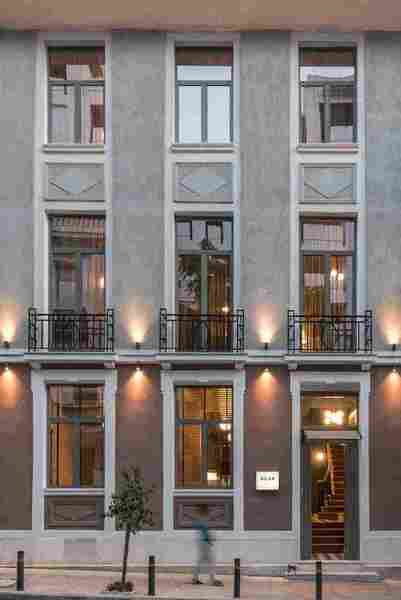 The Dilan Suites & Apartments in the centre of the historical Athens