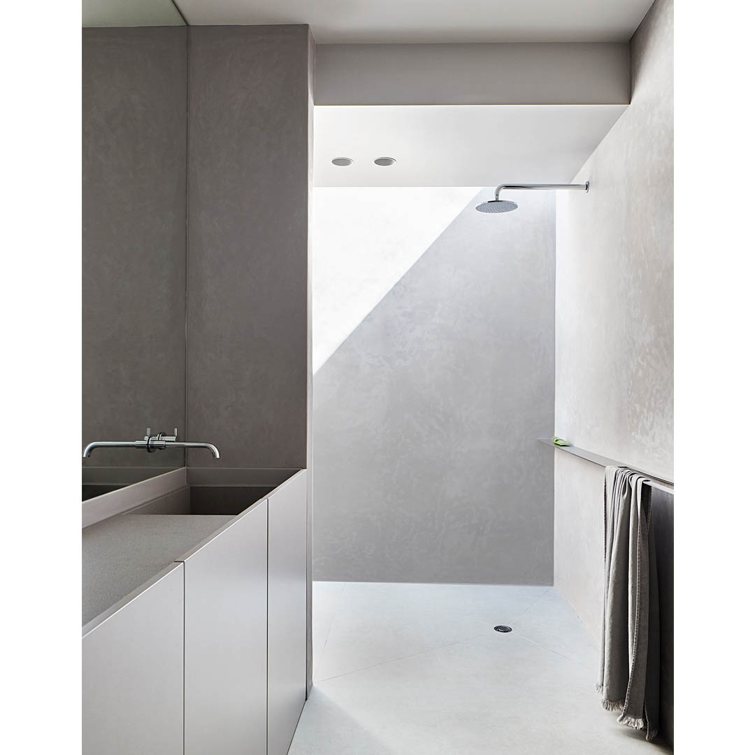Cunningham Street Residence by studiofour