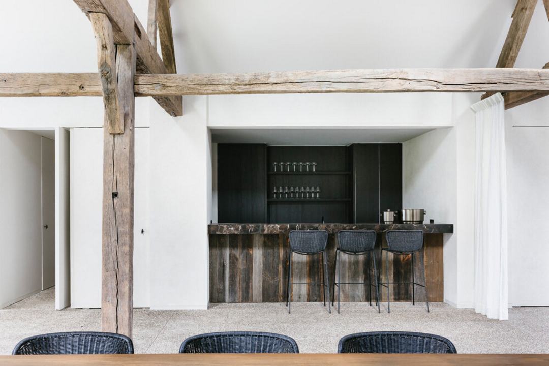 Guesthouse VH-S by Loes Loodts