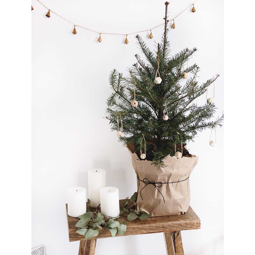 Small Christmas Tree + Simple DIY Wooden Ornaments
