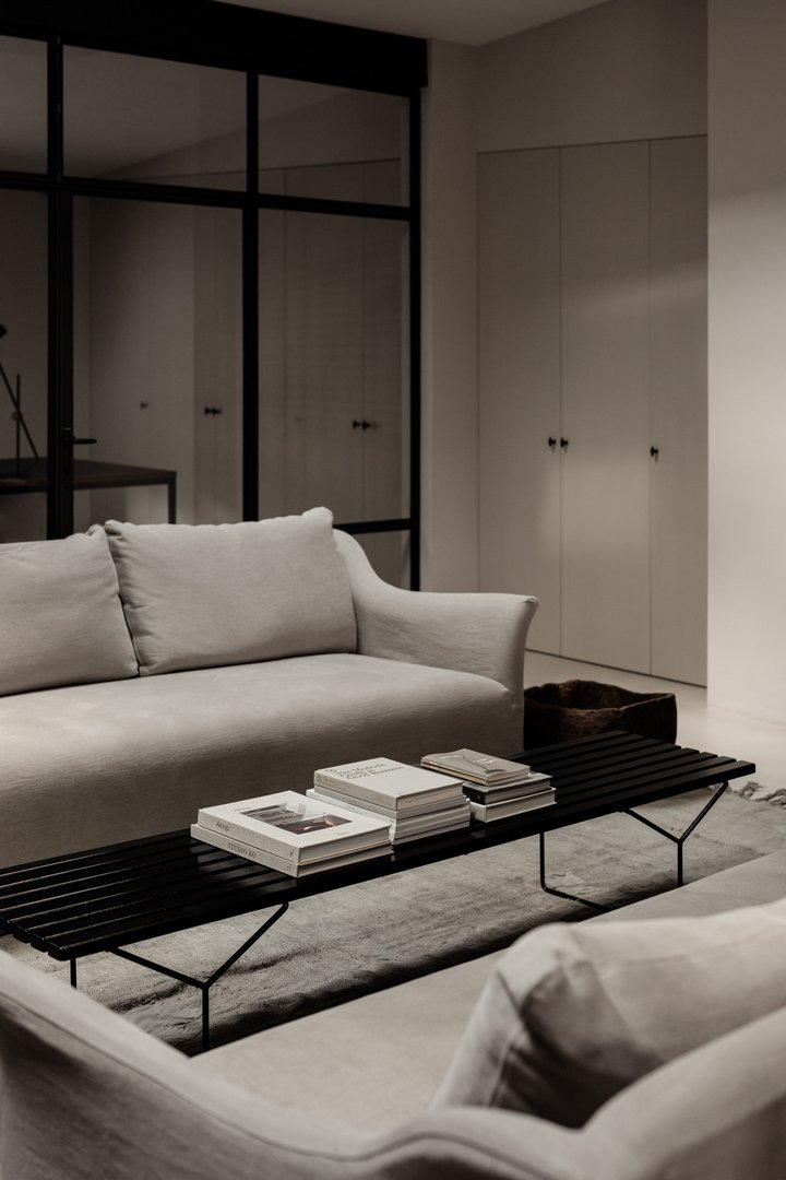 Minimal Modern by Annabell Kutucu