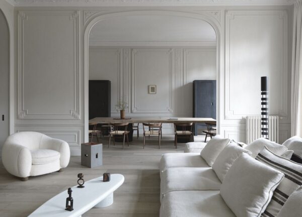 B Apartment in Paris by Nicolas Schuybroek
