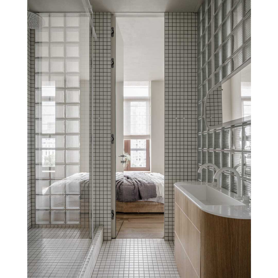 TRH-14 by RE architectural studio