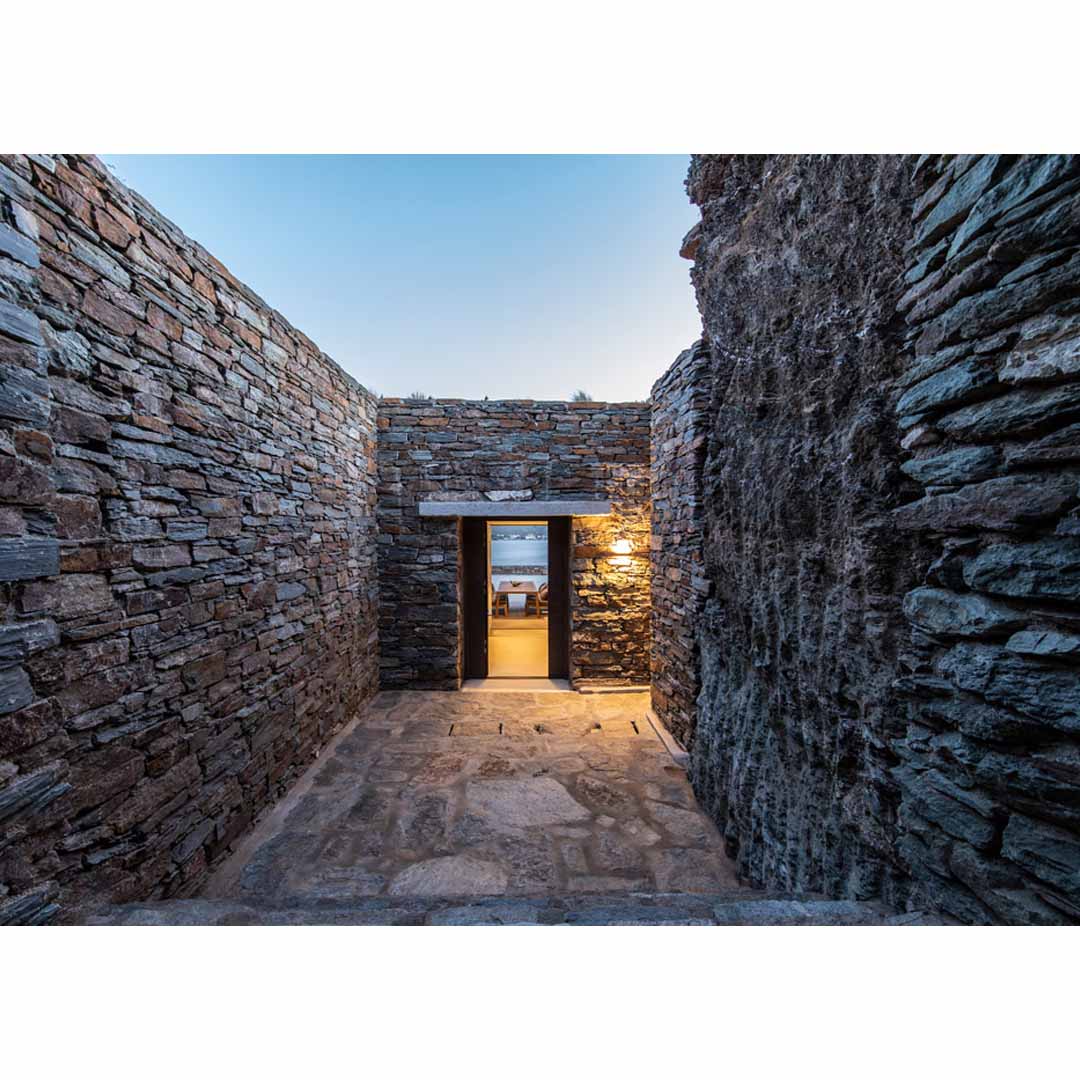 3 Summer Villas in Kea Island by Bobotis+Bobotis Architects