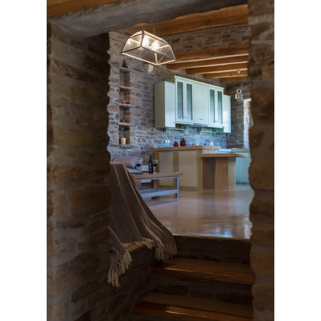 Lithos island loft in Tinos by Creative Architects