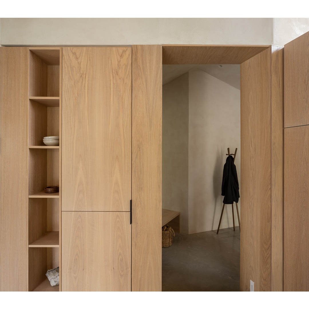 Butterfly House by Oliver Leech Architects