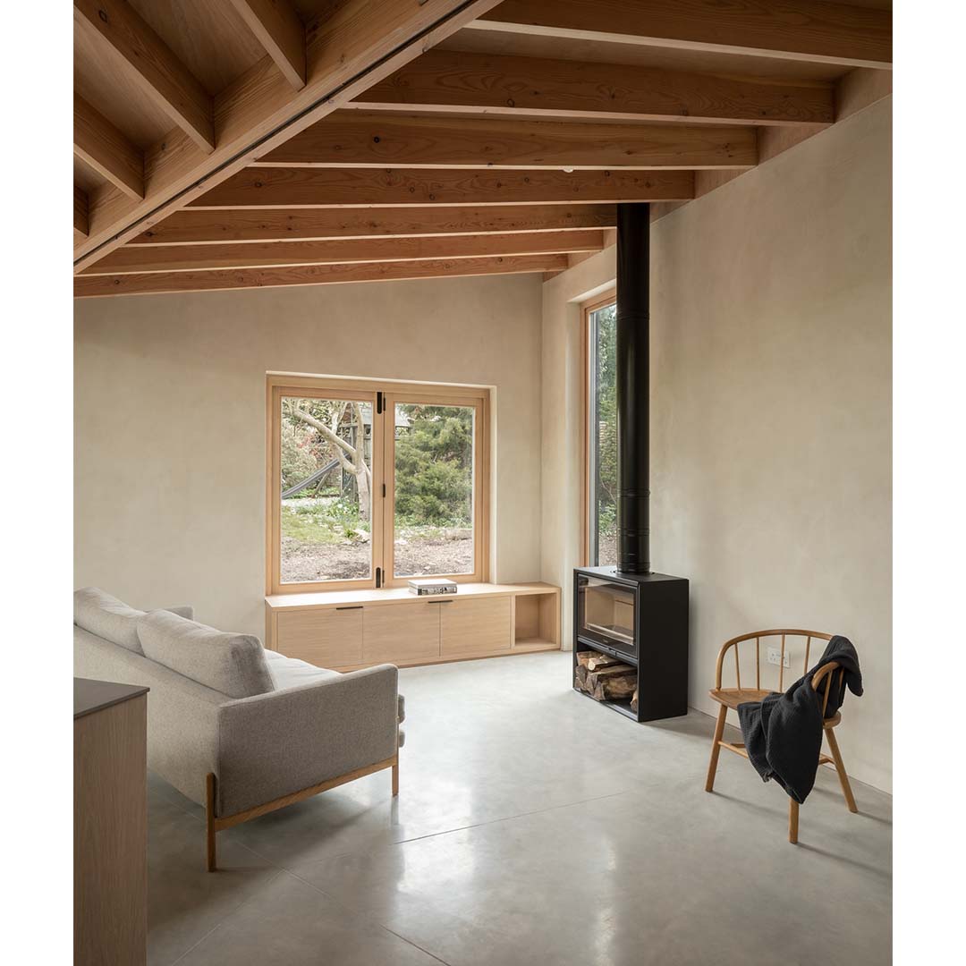Butterfly House by Oliver Leech Architects