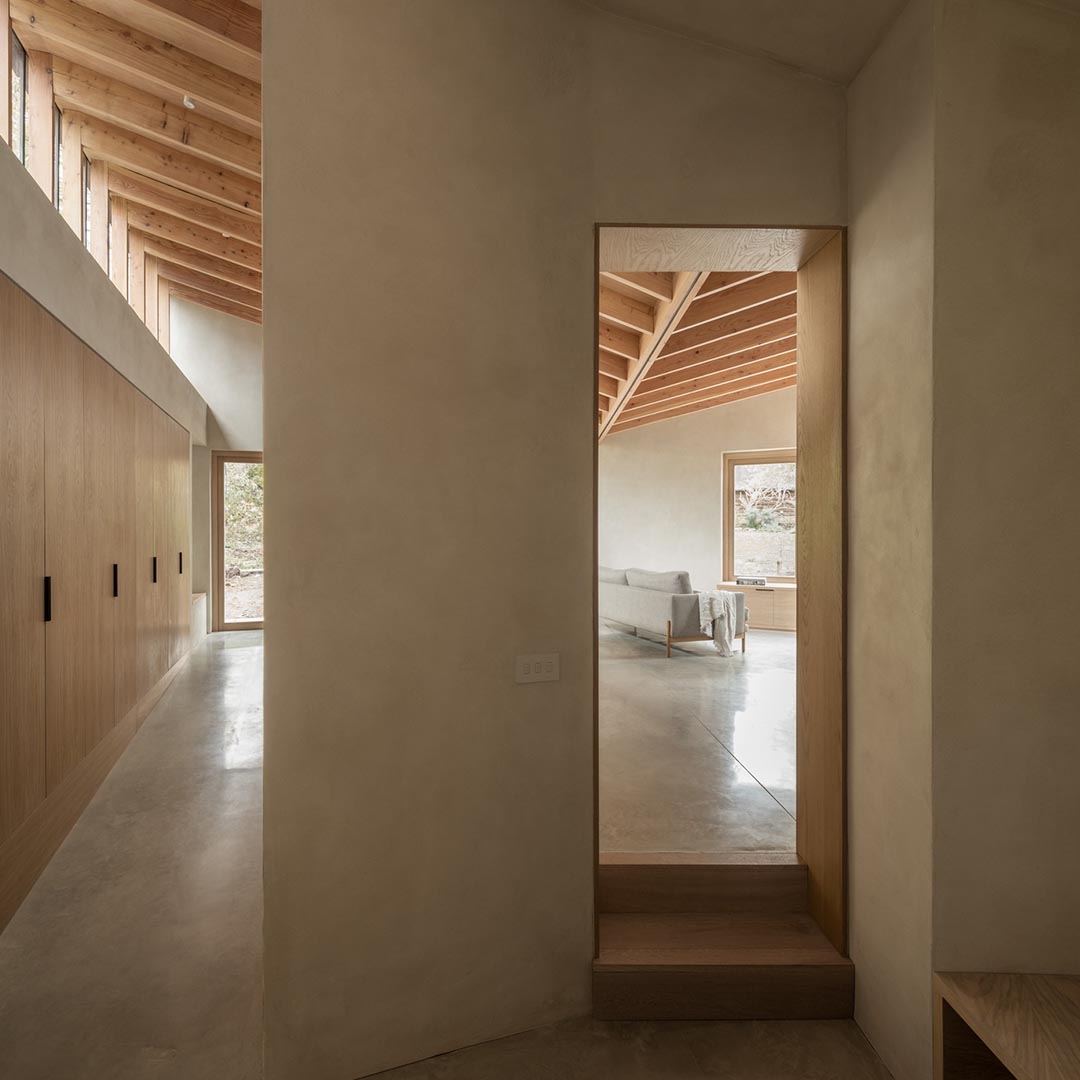 Butterfly House by Oliver Leech Architects