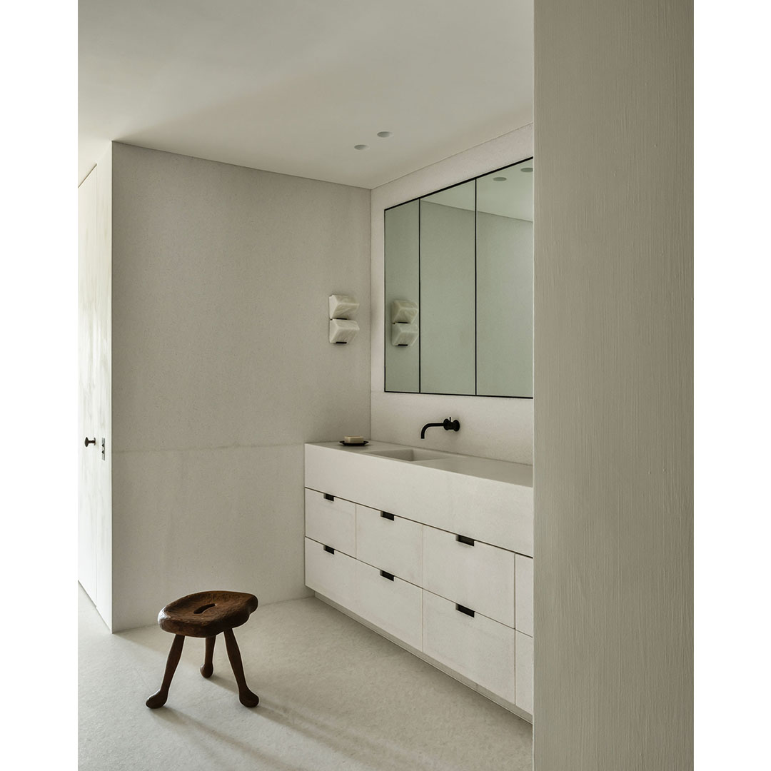 HB Townhouse by Nicolas Schuybroek Architects