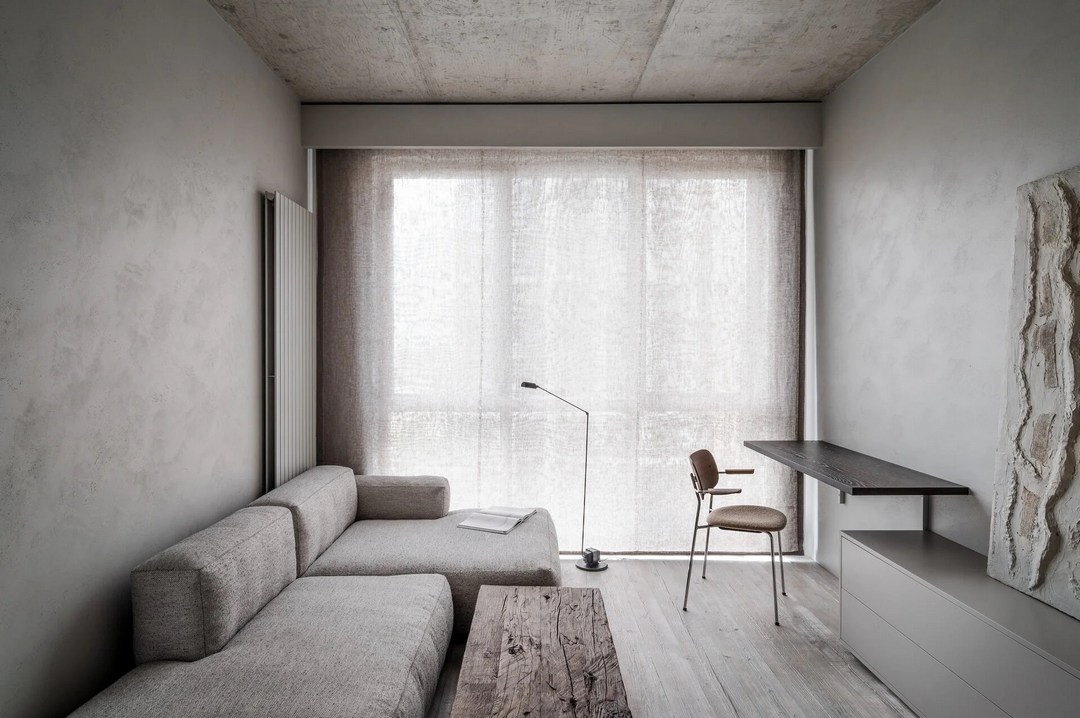Gallerist's Apartment by Rina Lovko Design Studio