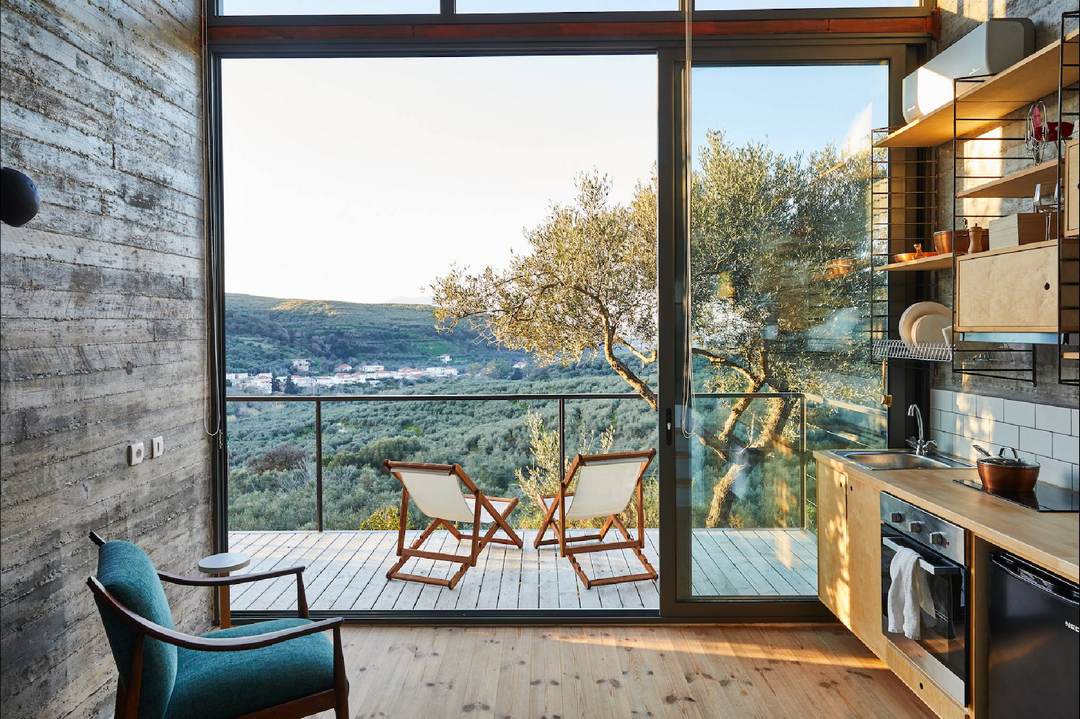 Cabanon Concrete Retreat by Antonis Choudalakis and Sofia Mavroudis