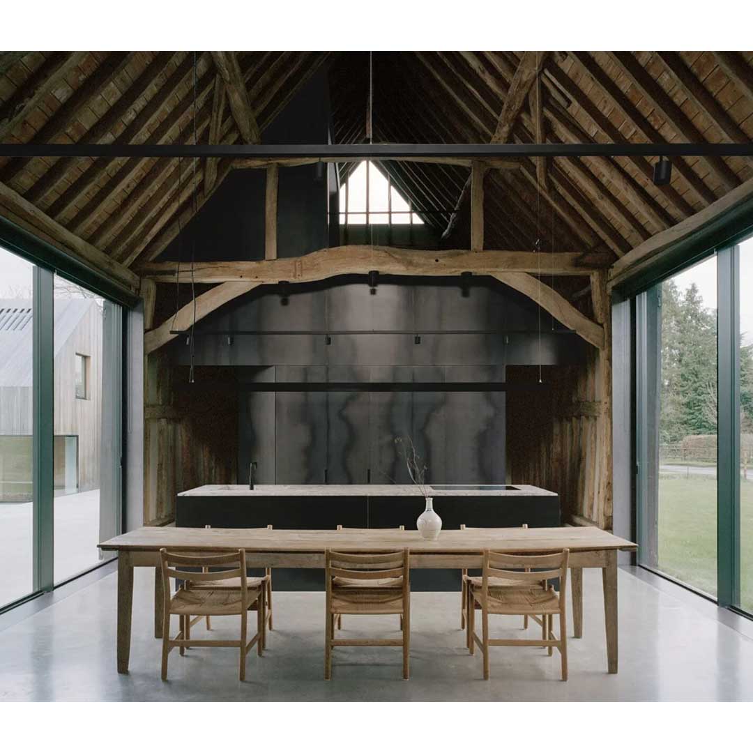 Hunts Green Barn by McLaren.Excell Architects
