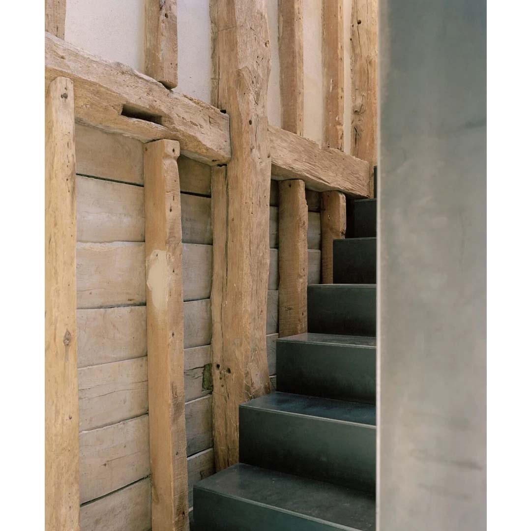 Hunts Green Barn by McLaren.Excell Architects