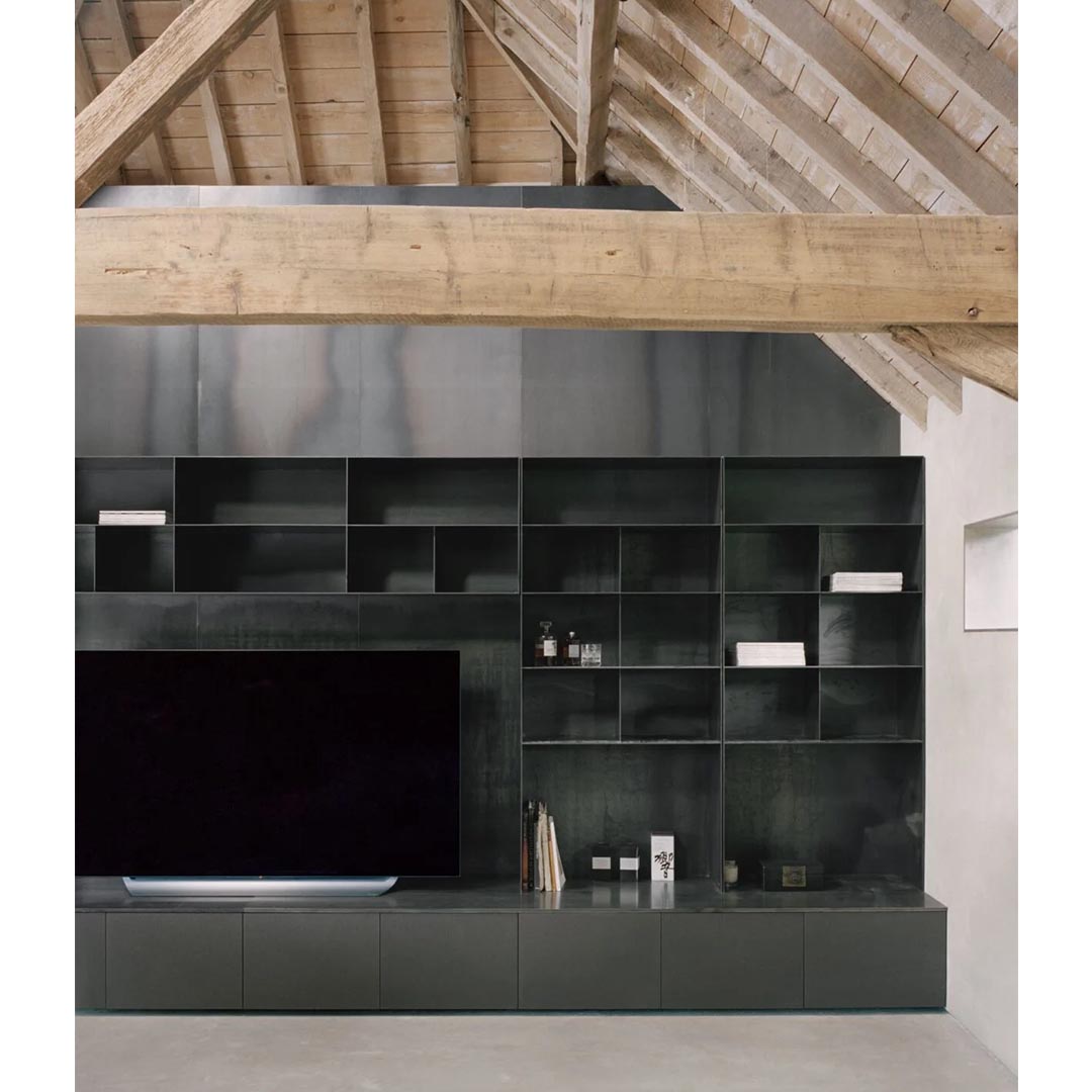 Hunts Green Barn by McLaren.Excell Architects