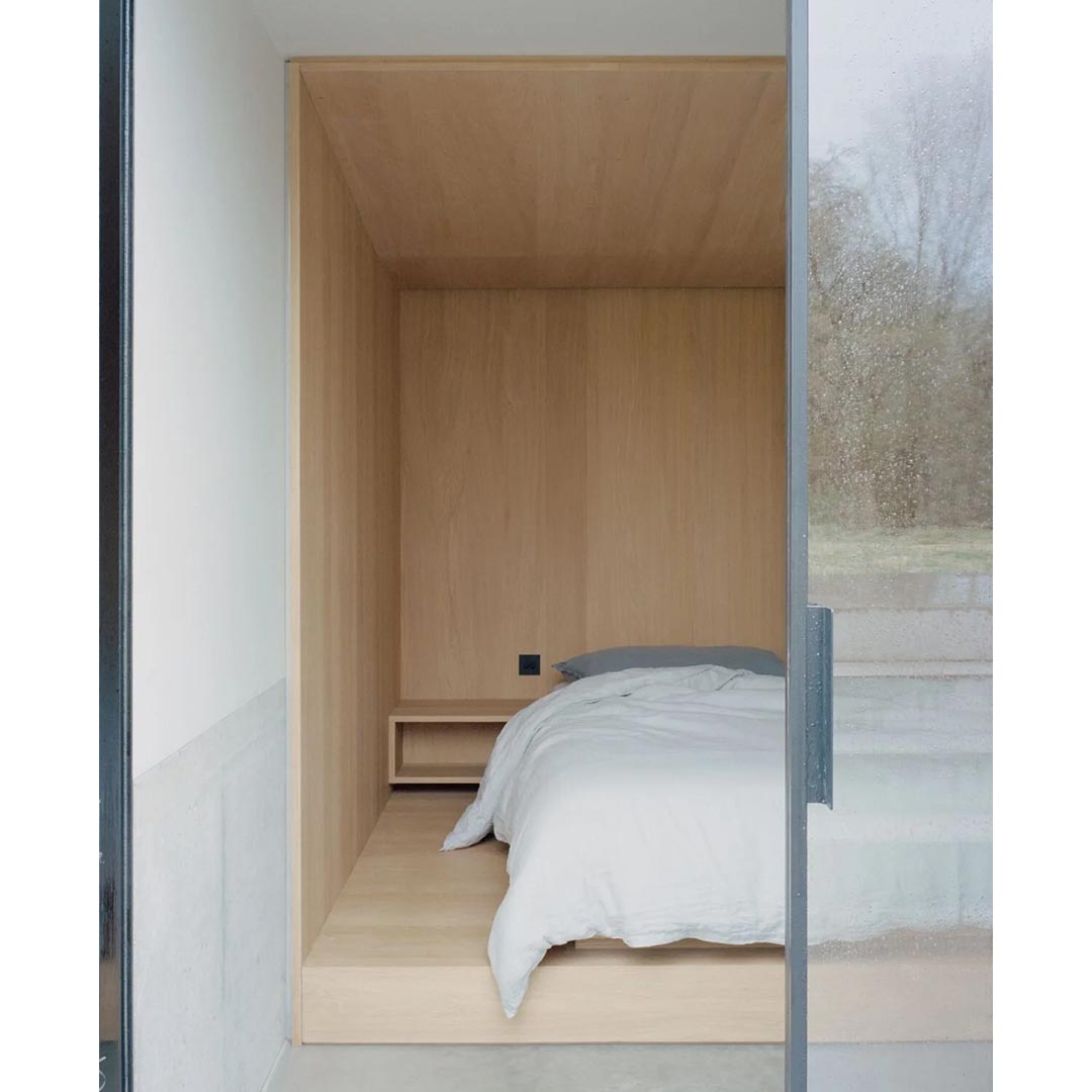 Hunts Green Barn by McLaren.Excell Architects