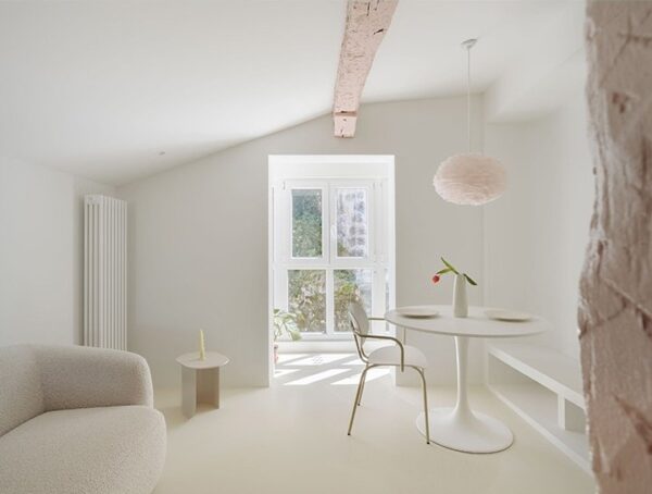A small house by Babel Studio