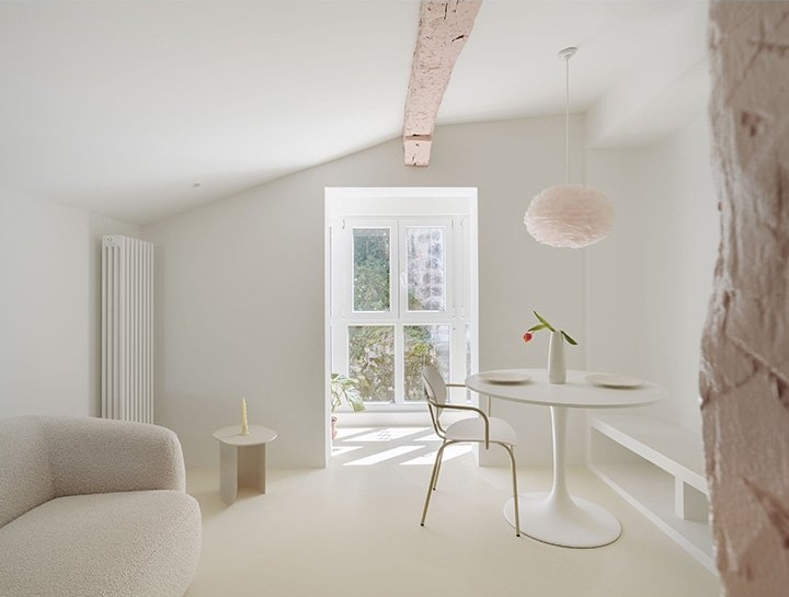 A small house by Babel Studio
