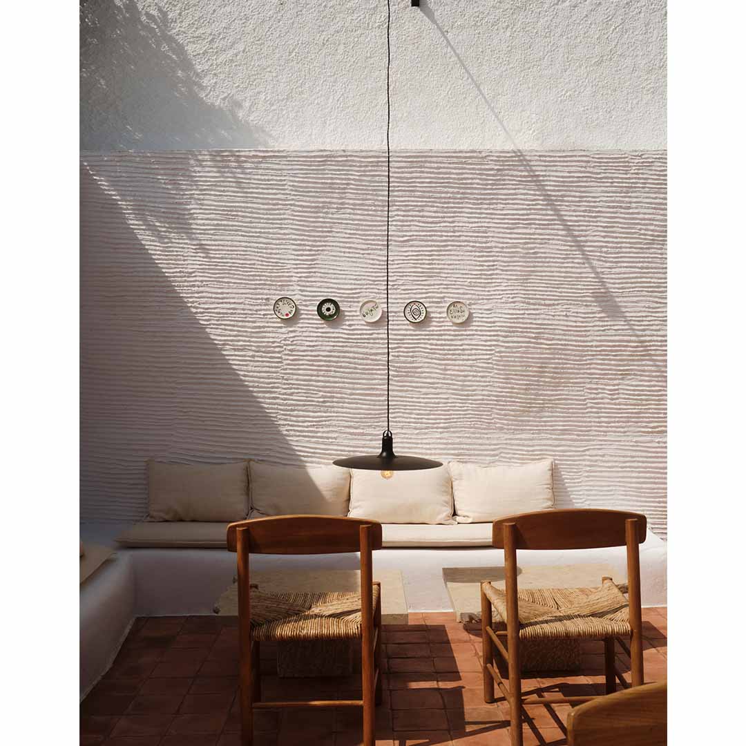 Bardot bar-restaurant in Antiparos by Manhattan Projects