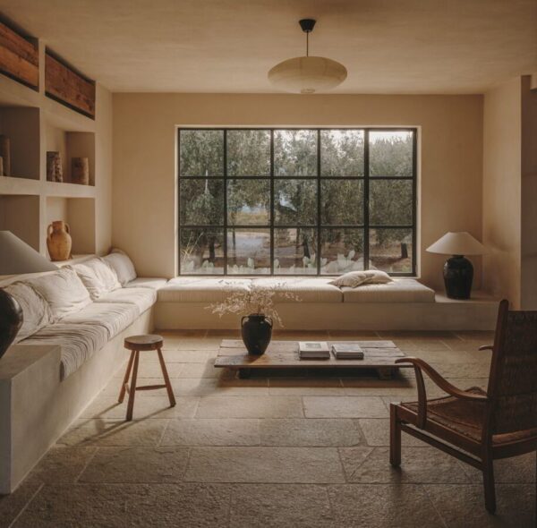 Casa Maiora by Studio Andrew Trotter