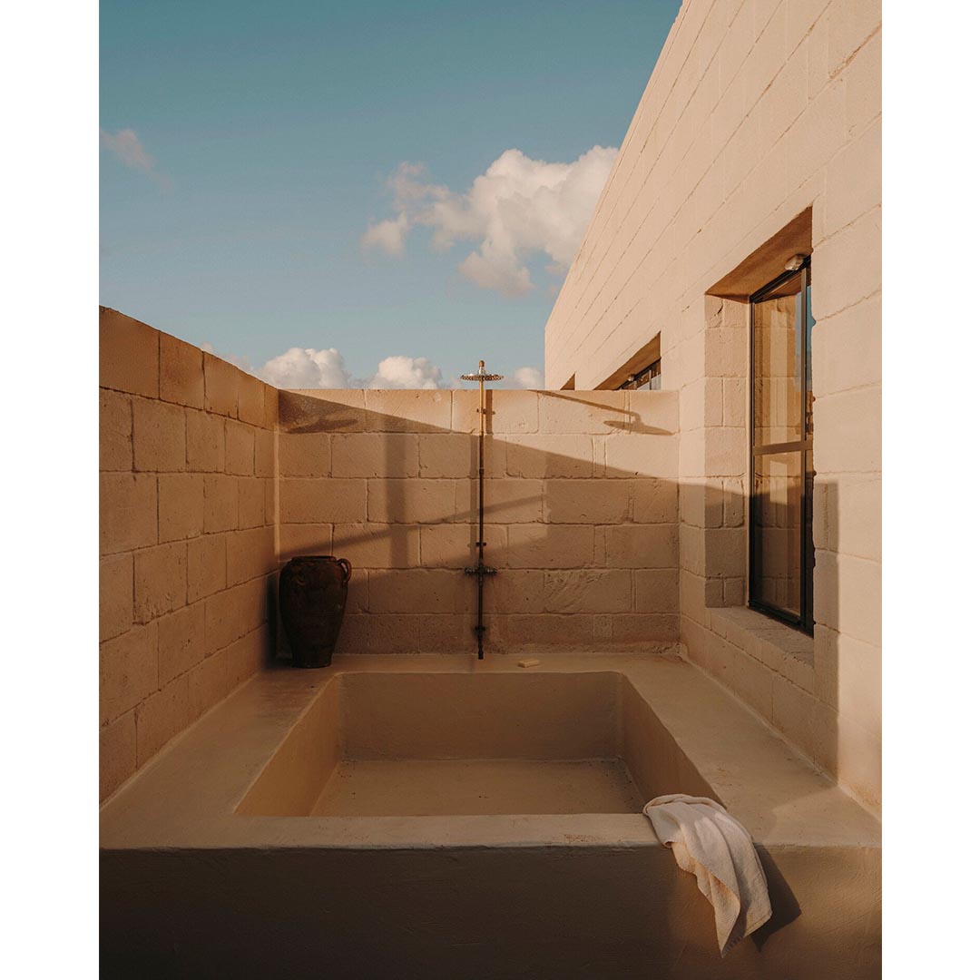 Casa Maiora by Studio Andrew Trotter