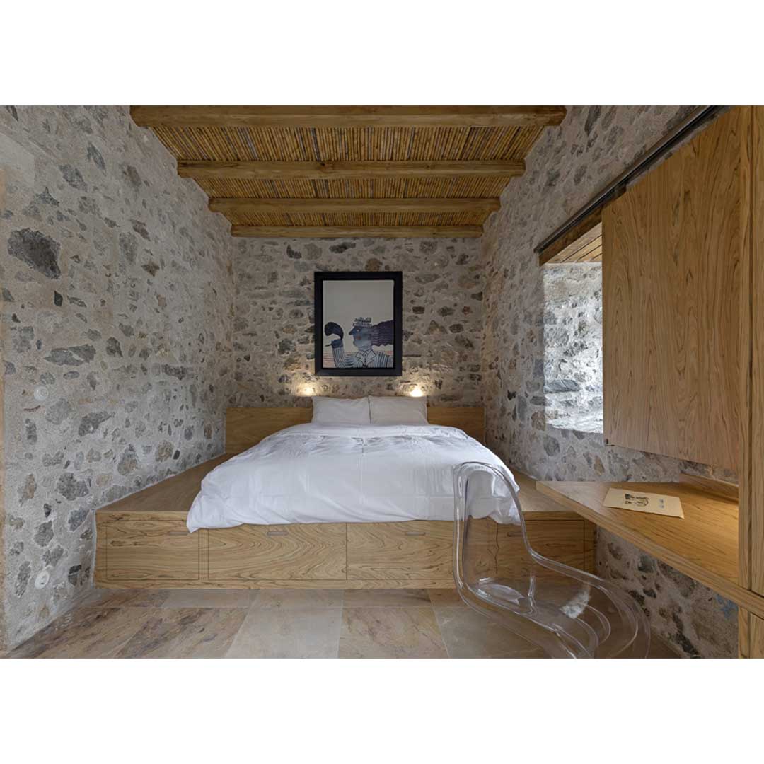Teloneio in Kardamyli by Etsi Architects