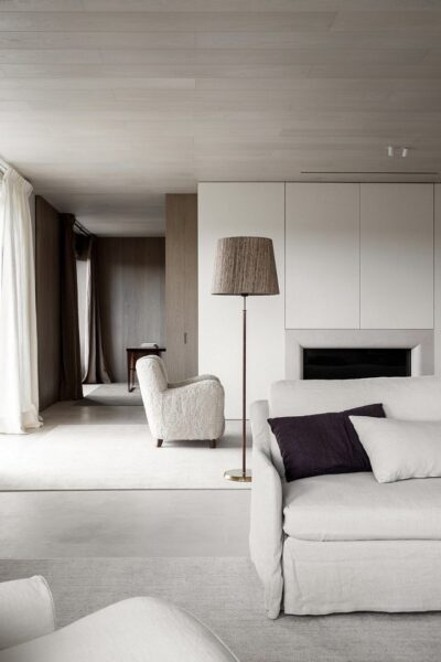 Alfonso Xii Apartment by OOAA Architecture