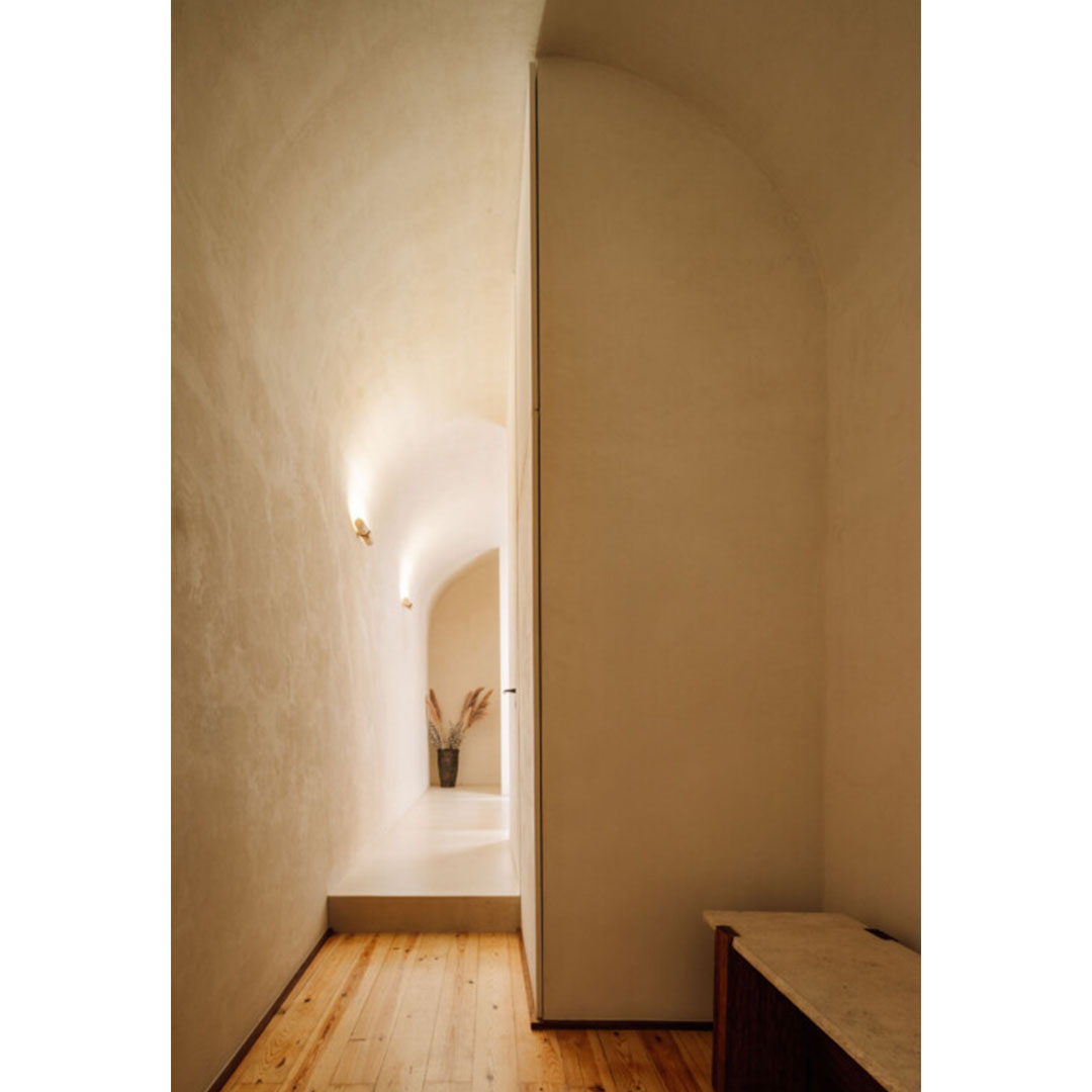Vault Apartment by Studio Gameiro